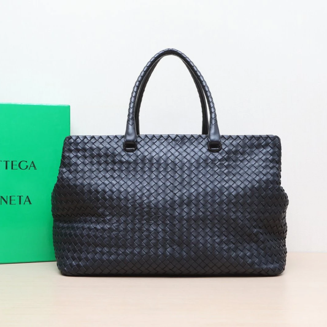 95新 BOTTEGA VENETA/葆蝶家 小花攀攀 黑色 皮革C 42cm旅行袋