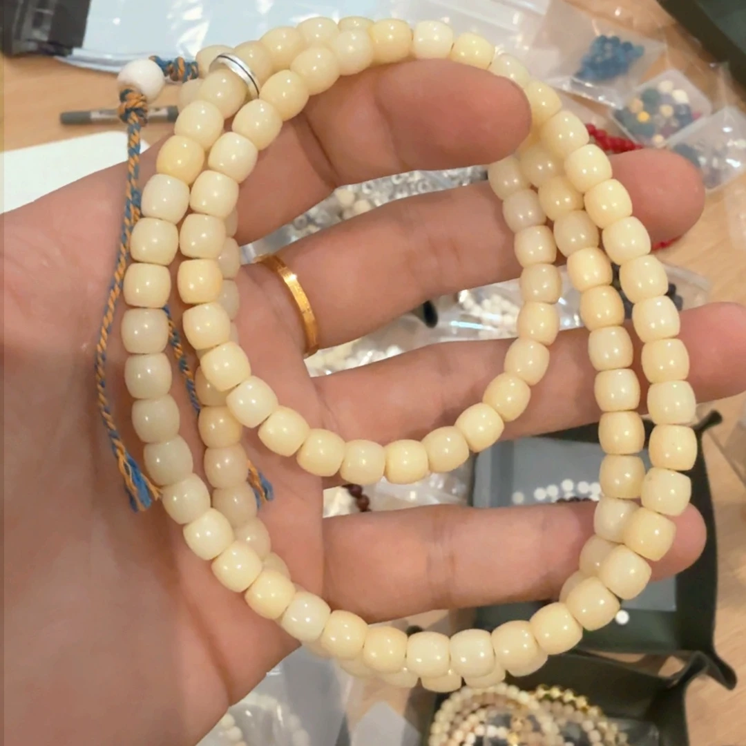 驼骨手串/手链76黄透直切长串114颗