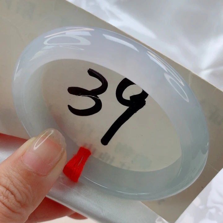 翡翠未镶嵌手镯（贵妃镯）高货微瑕
