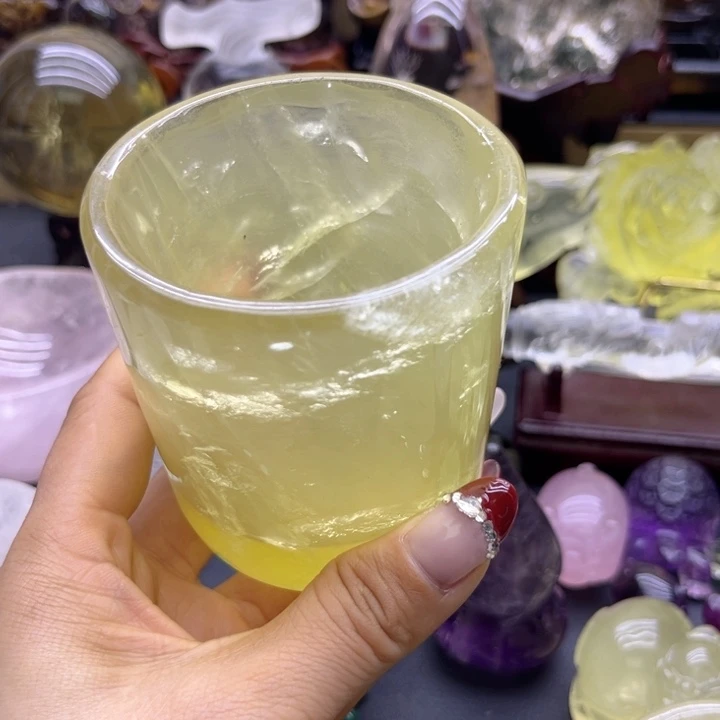 水晶摆件未镶嵌?**?摆件