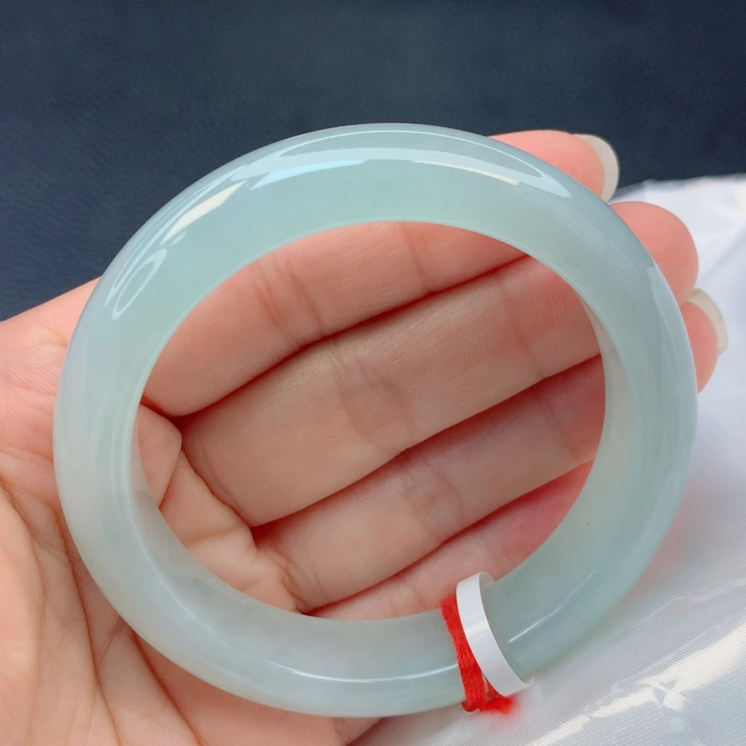 翡翠未镶嵌手镯54圈
