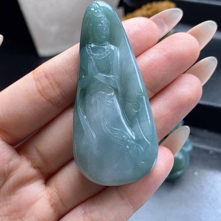 定制翡翠未镶嵌观音