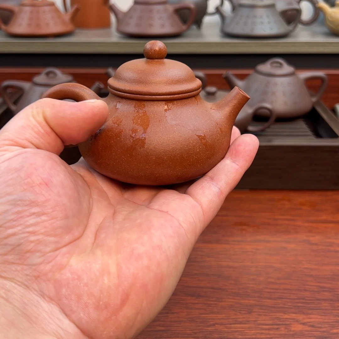 茶壶紫砂容天：155cc 精挑红降坡