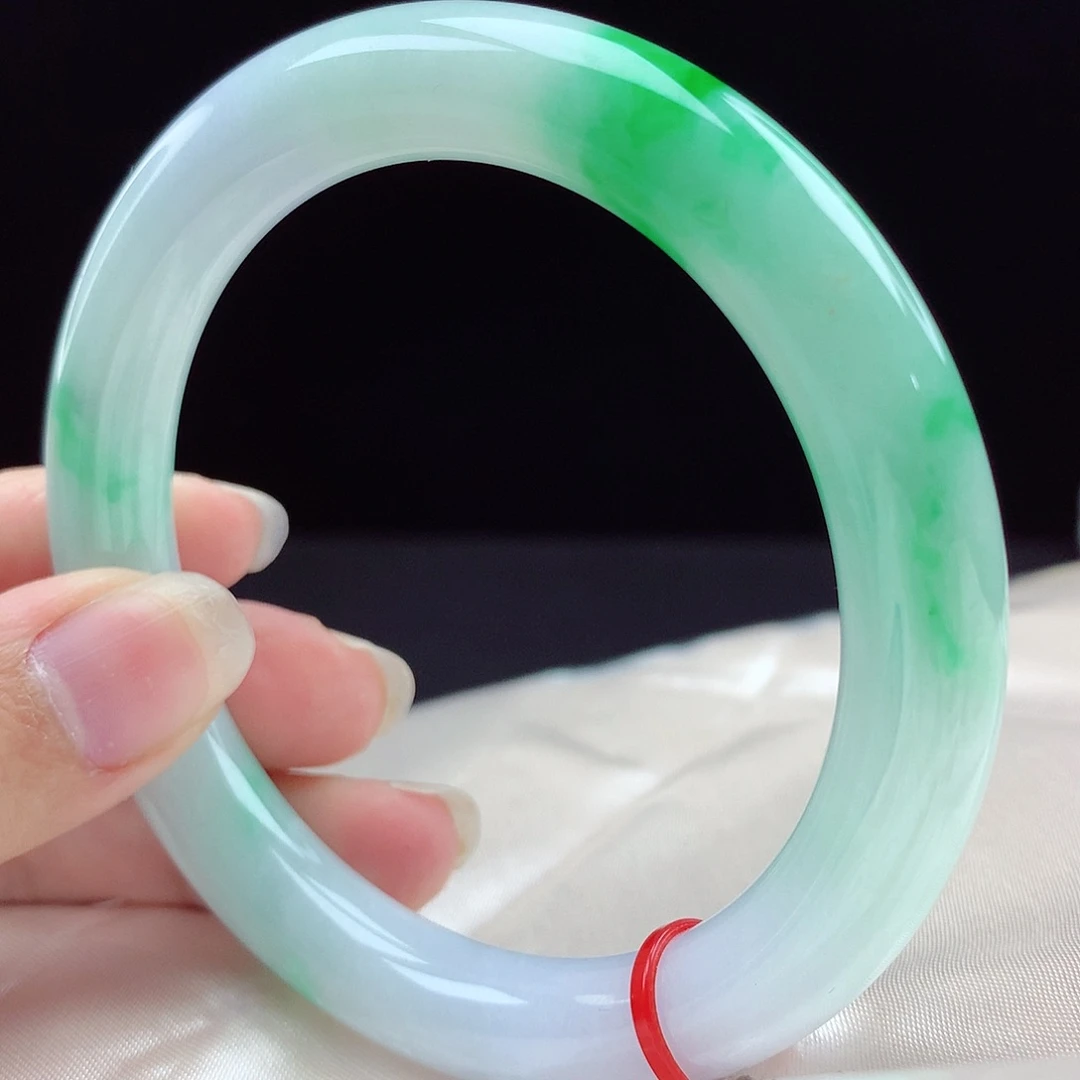 未镶嵌手镯翡翠97083，
