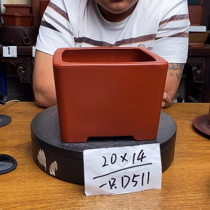 紫砂花盆货号一只D511
