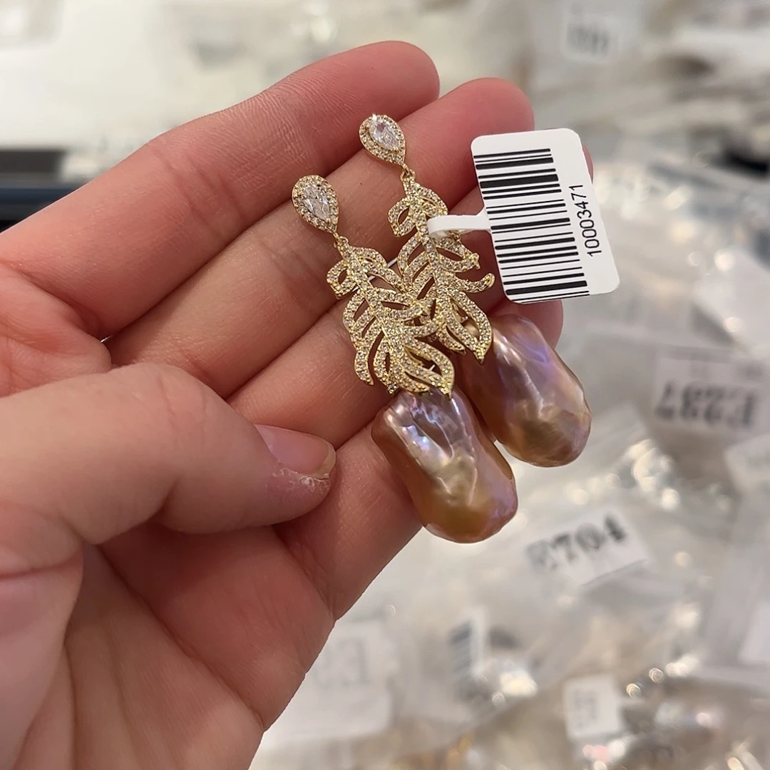 淡水珍珠耳饰合金