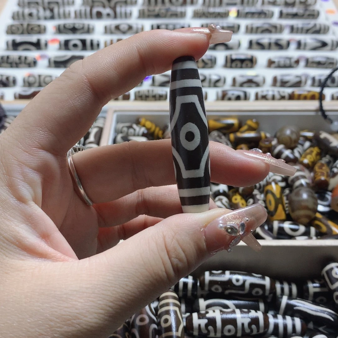 未镶嵌颈饰玛瑙/玉髓