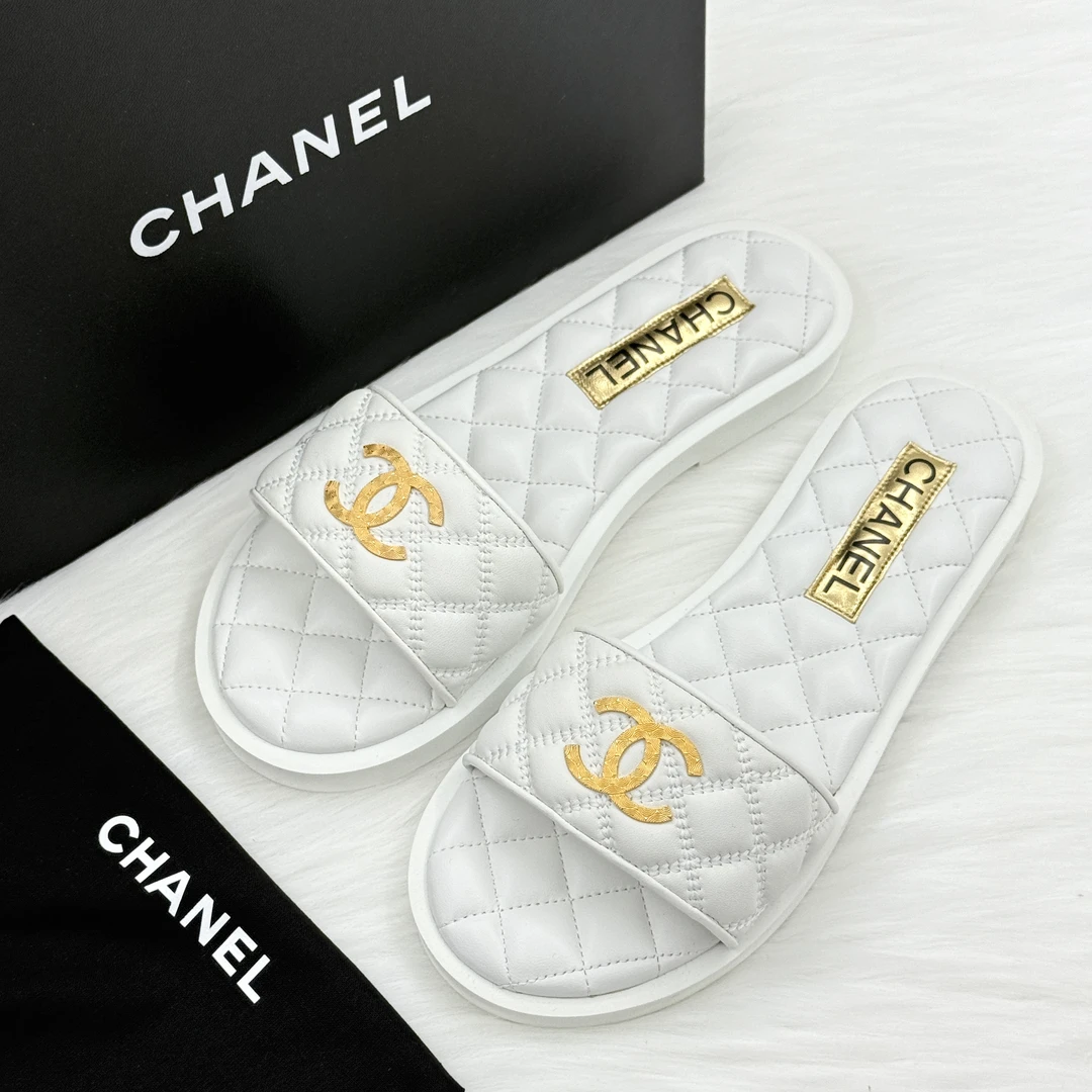 未使用 Chanel/香奈儿 23A 雕刻双C菱格拖鞋36.5码 公价1.3w t052