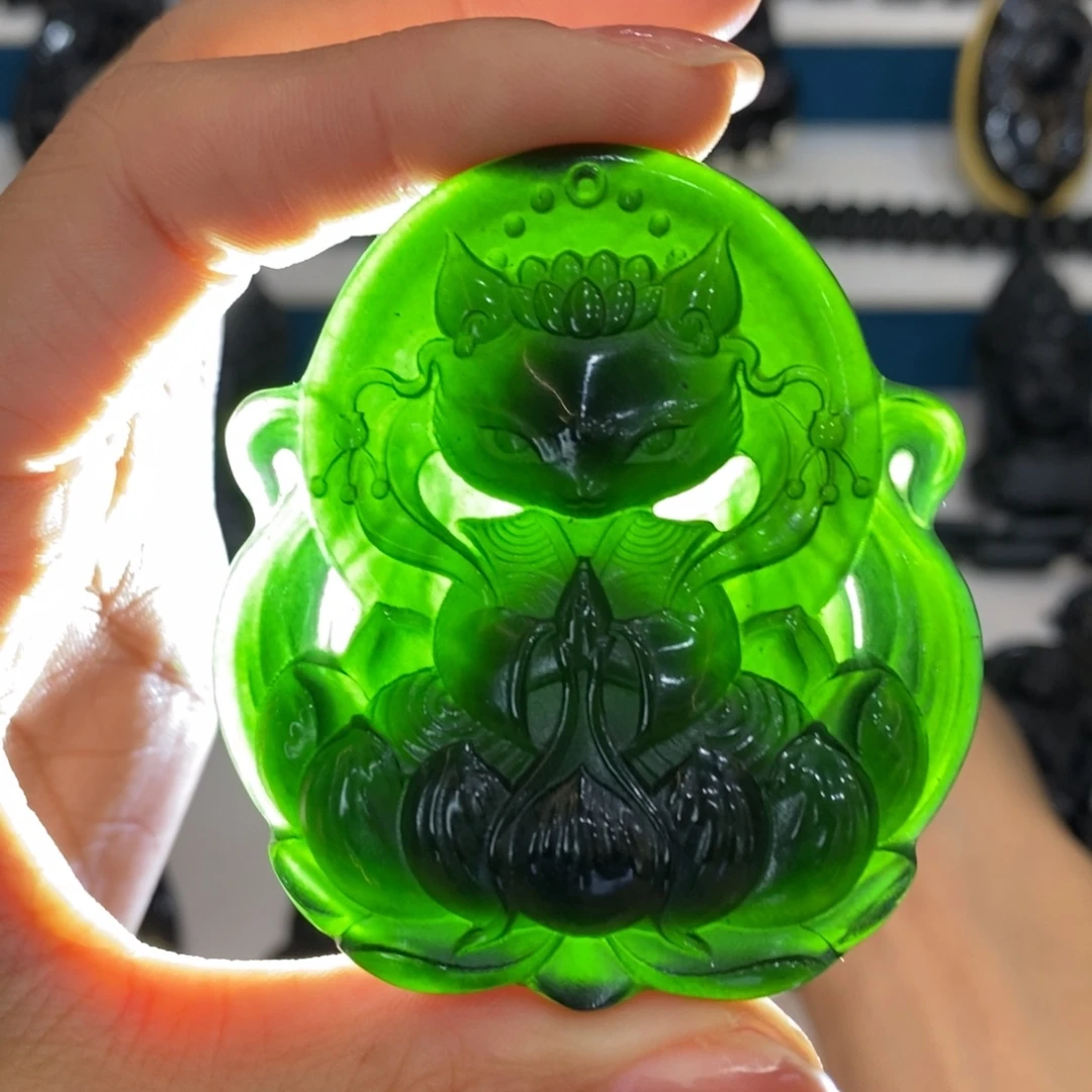 蛇纹石玉未镶嵌吊坠