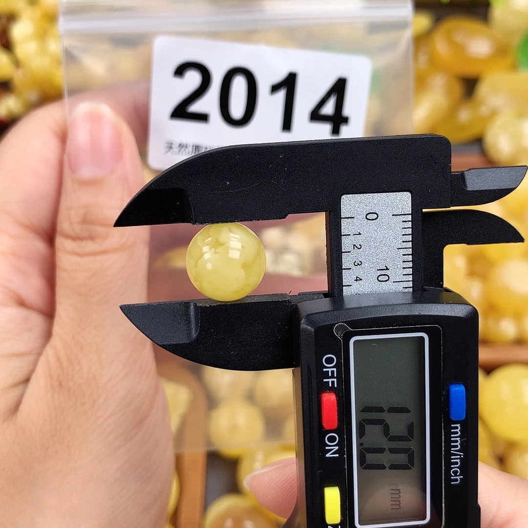 未镶嵌蜜蜡珠宝奇石