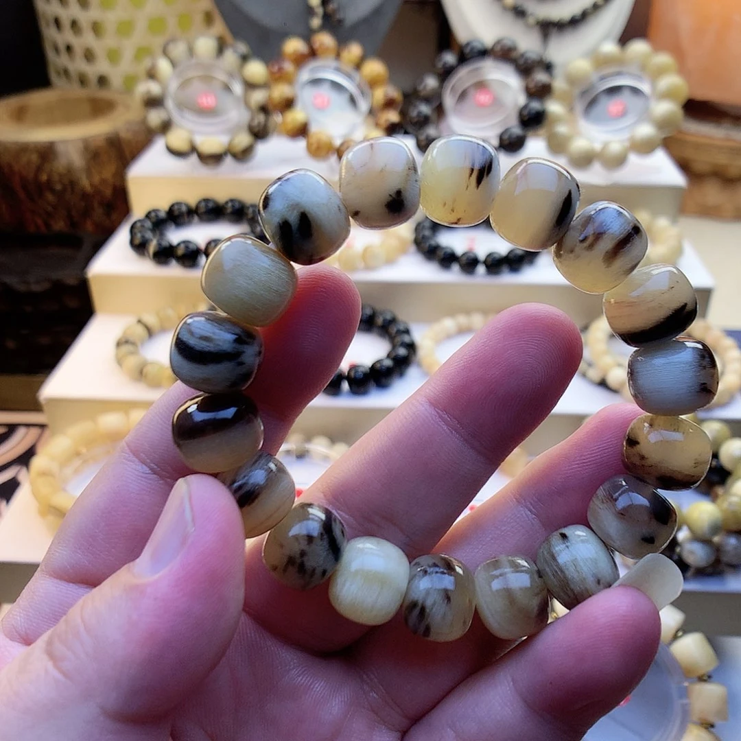 峰***贡木高贵羊角13老型珠手串