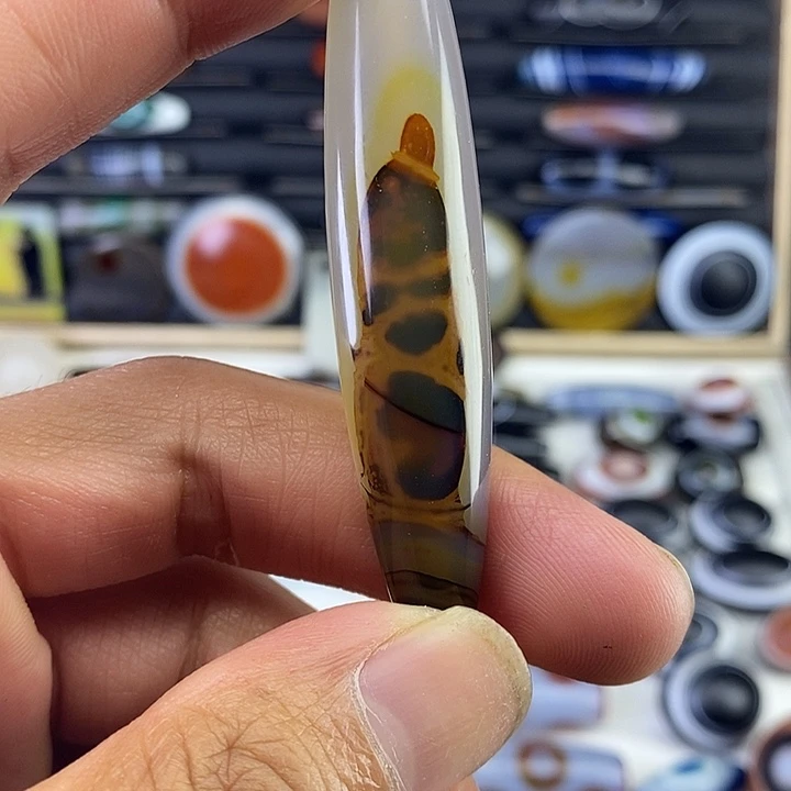 未镶嵌颈饰玛瑙/玉髓