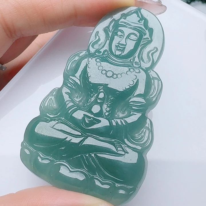 翡翠未镶嵌颈饰111