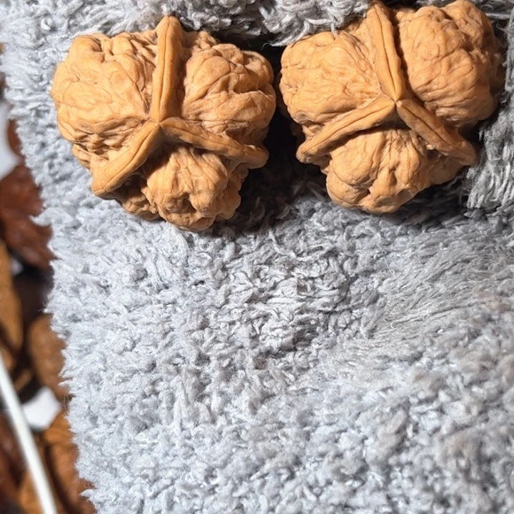 文玩核桃吊坠滇西39