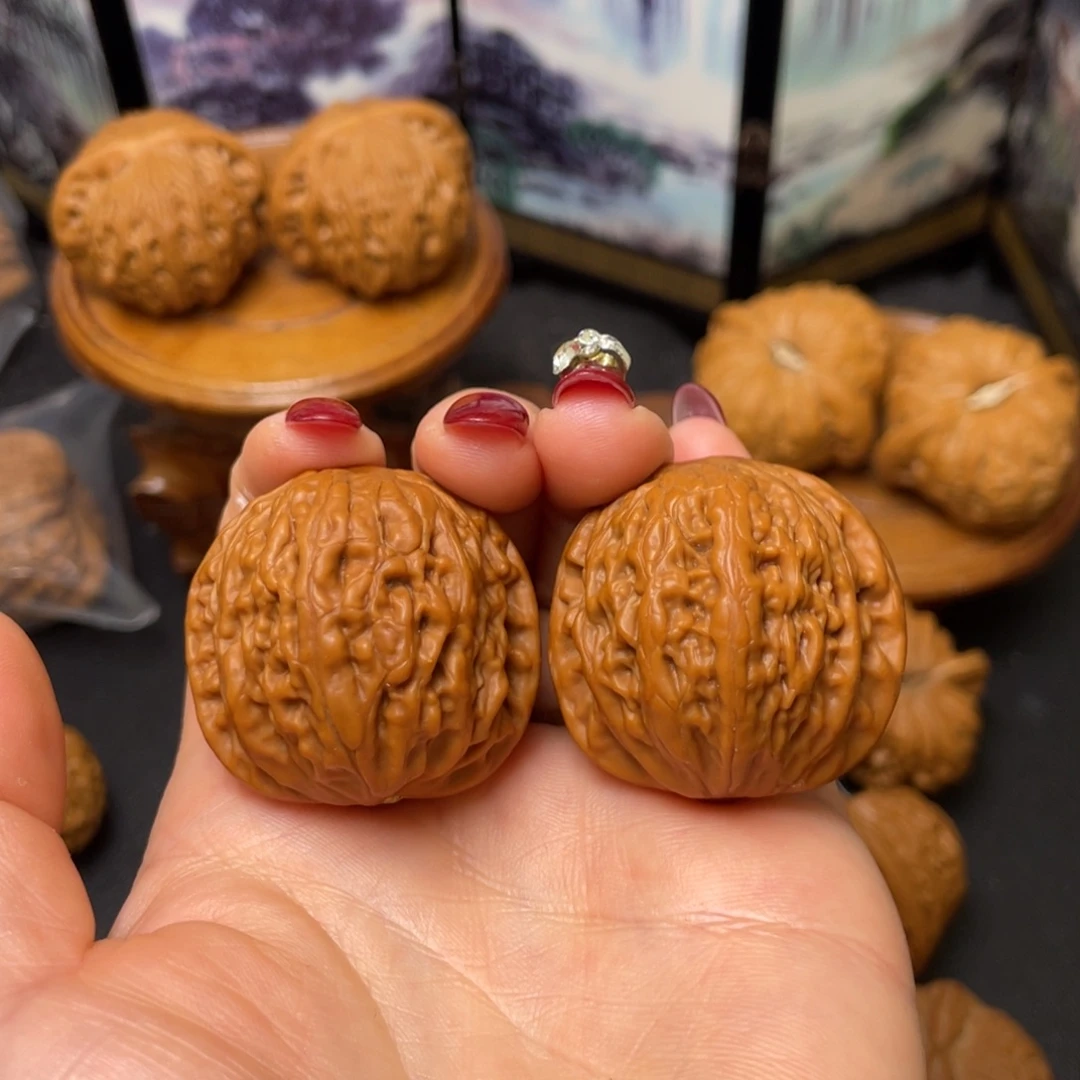 文玩核桃把件36铁锤