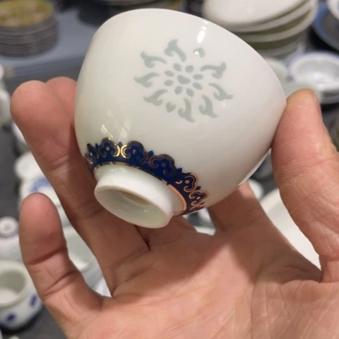 碟景德镇陶瓷玲珑主人杯