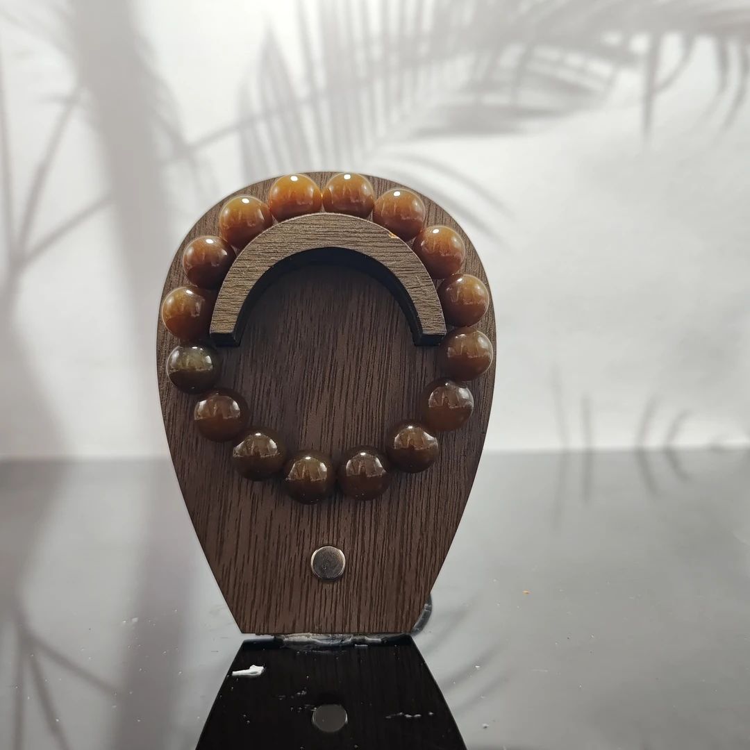 F和田玉圆珠手串（卡12）3967