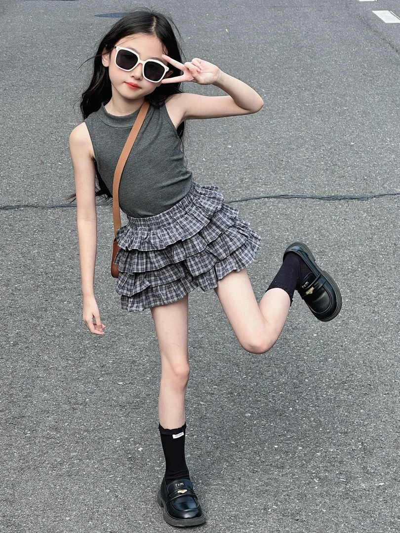 女童夏日套装2025新款女大童时髦洋气绝美夏装儿童格子韩系短裙子