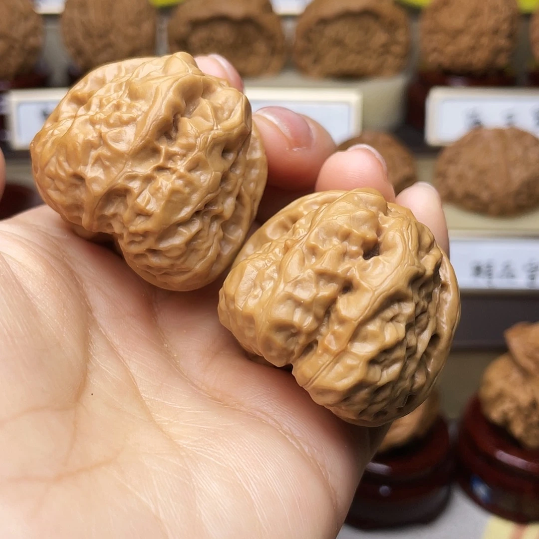 把件文玩核桃蛤蟆头36左右