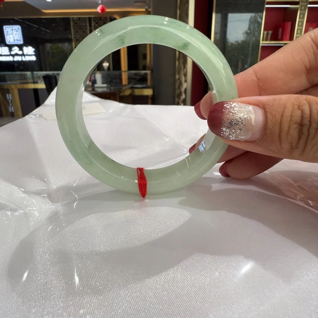 未镶嵌手镯翡翠芙蓉绿底飘花5253