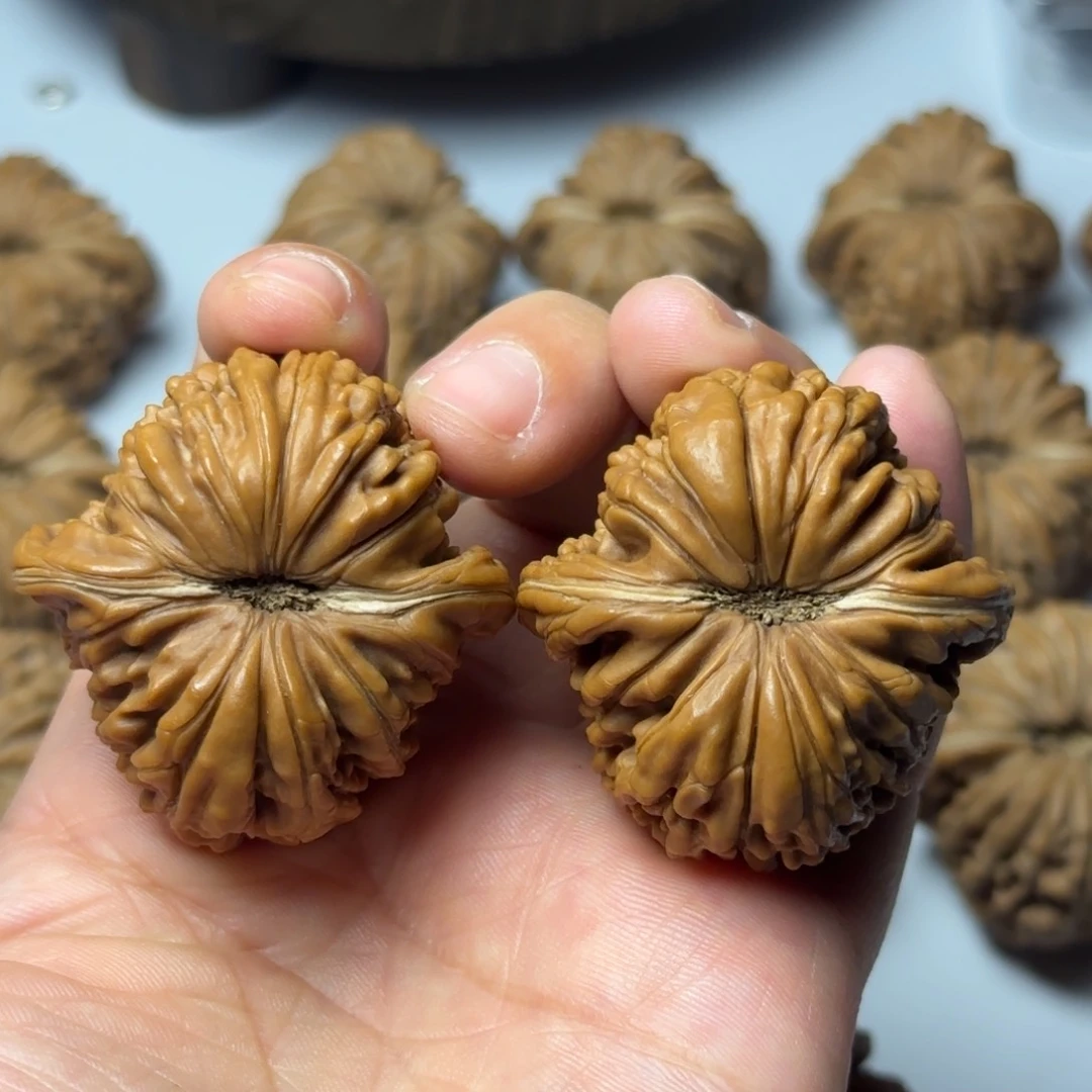 核桃手串/手链k**oka哥文玩核桃拱桥楼40 尺