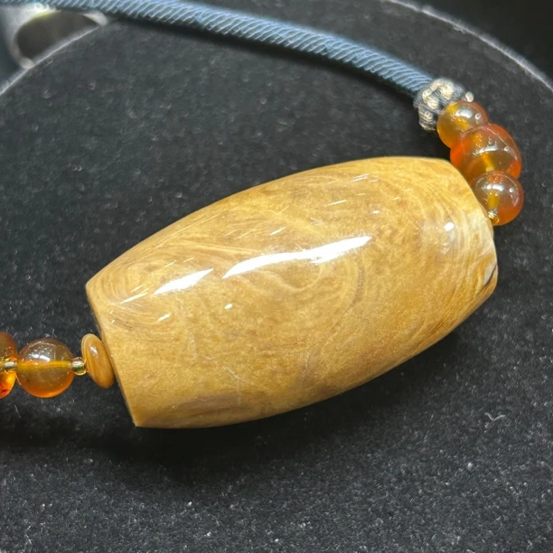 缅甸琥珀根蜜桶珠锁骨项链