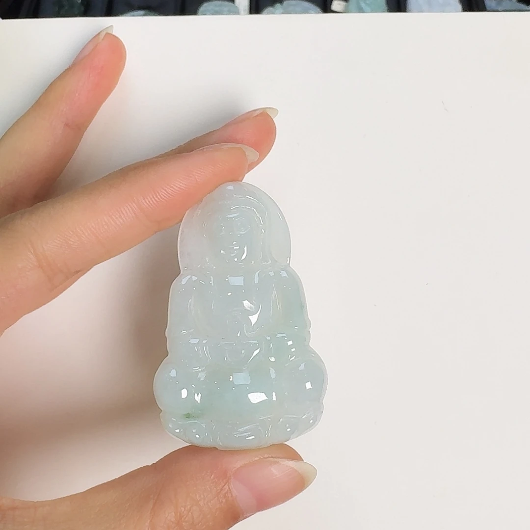 翡翠颈饰未镶嵌观音吊坠