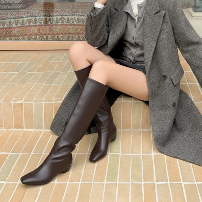2025年秋冬新款小个子内增高高筒及膝靴女中跟百搭时尚不过膝长靴