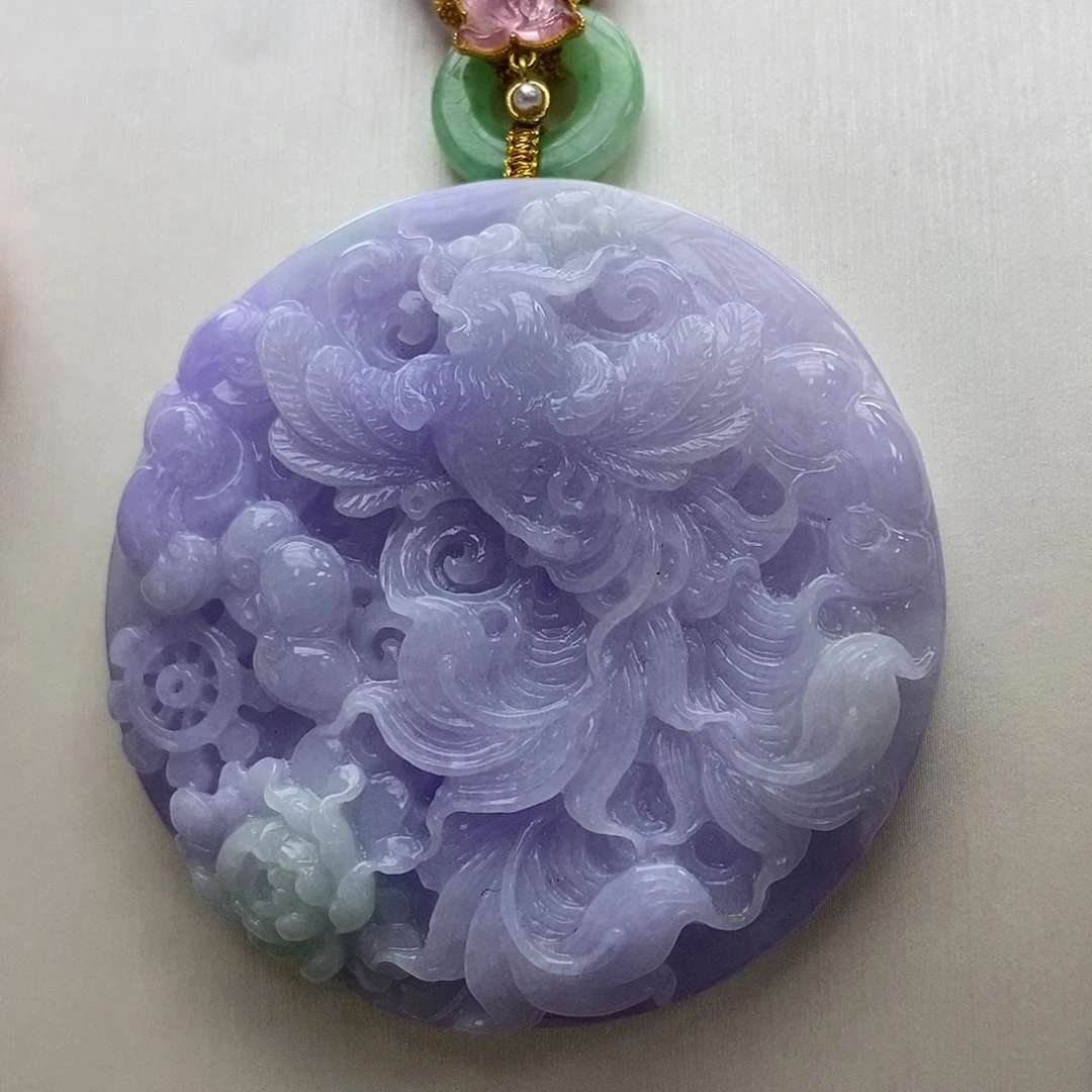 翡翠未镶嵌颈饰吊坠