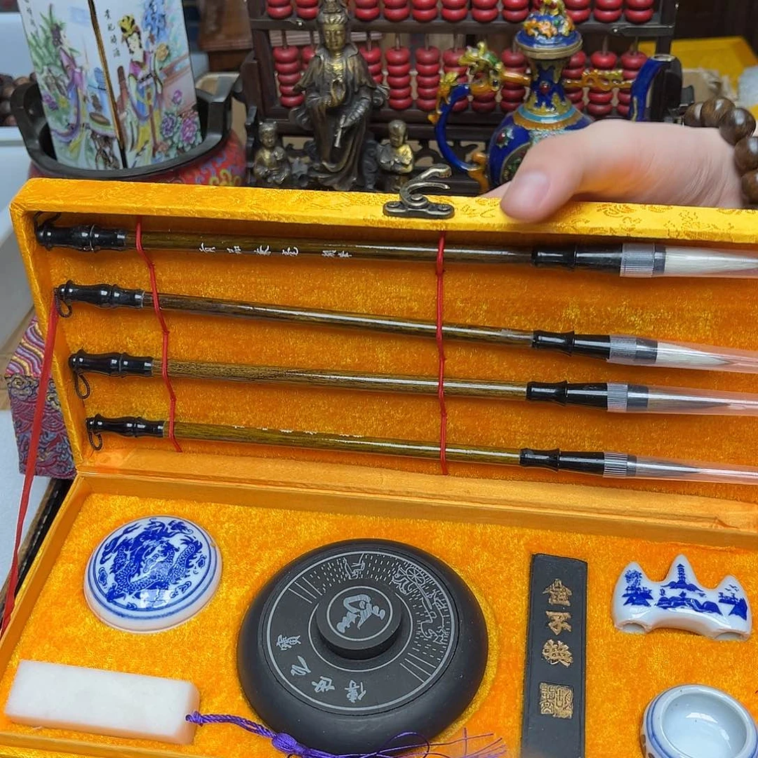 大叶紫檀（黑酸枝木类）