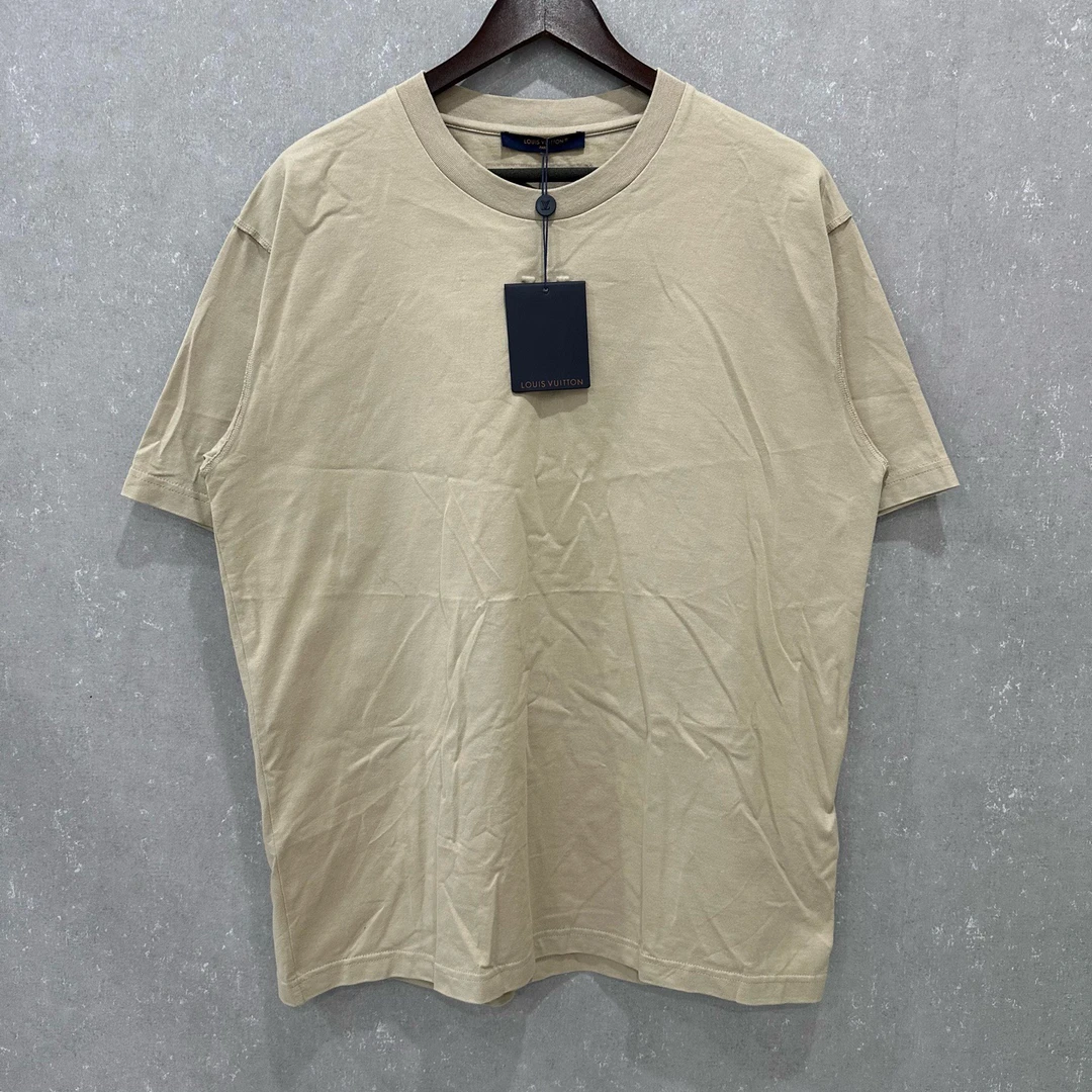 未使用 LouisVuitton/路易威登 浮雕logo短袖 XL码 006198