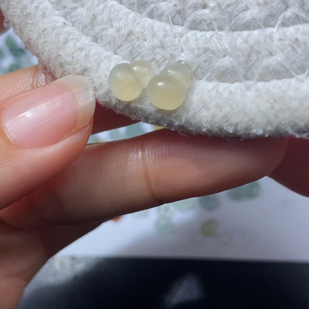 定制翡翠未镶嵌翡翠8.7*6.7*3.7