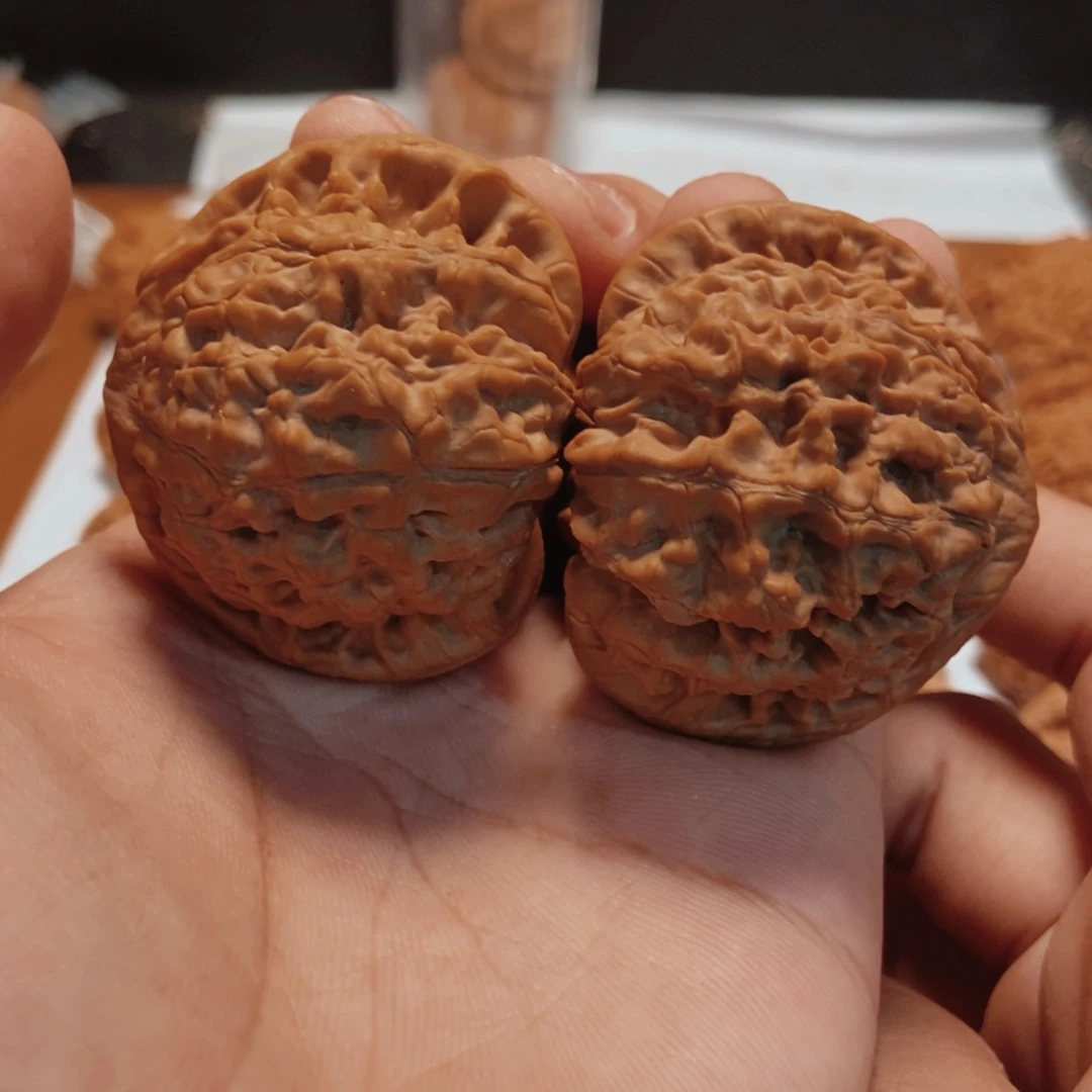 文玩核桃吊坠48全品官帽。17