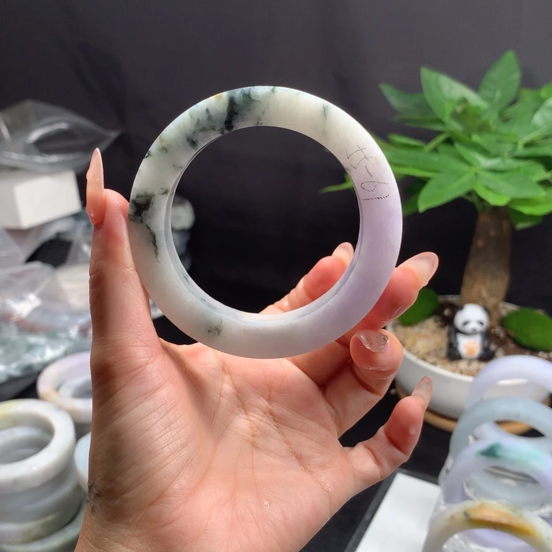 未镶嵌手镯定制翡翠