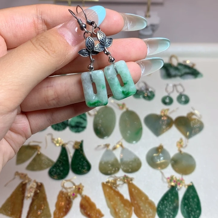 翡翠未镶嵌耳饰耳饰