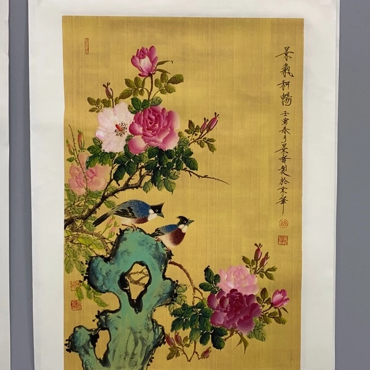 手绘作品等多种形式进行
