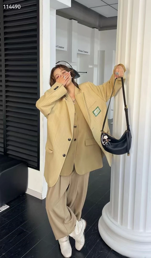 【饰菲时尚】牛角 饺子 小牛皮不对称设计休闲小众垂坠感单肩斜挎包