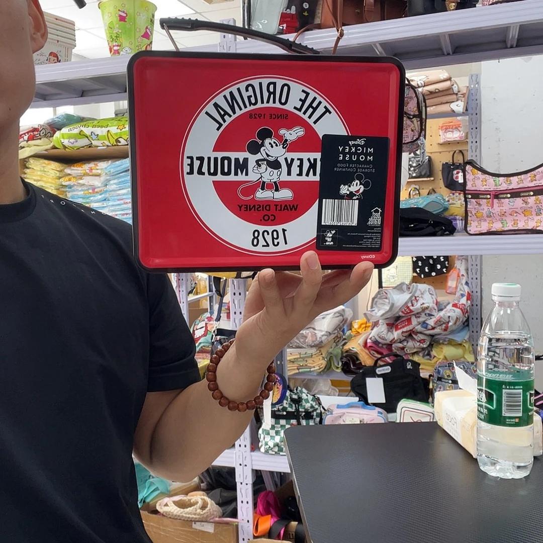 PU化妆包等产品和产品
