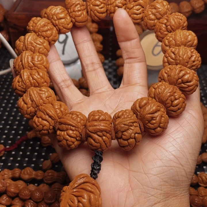 手串桃核龙纹桃核