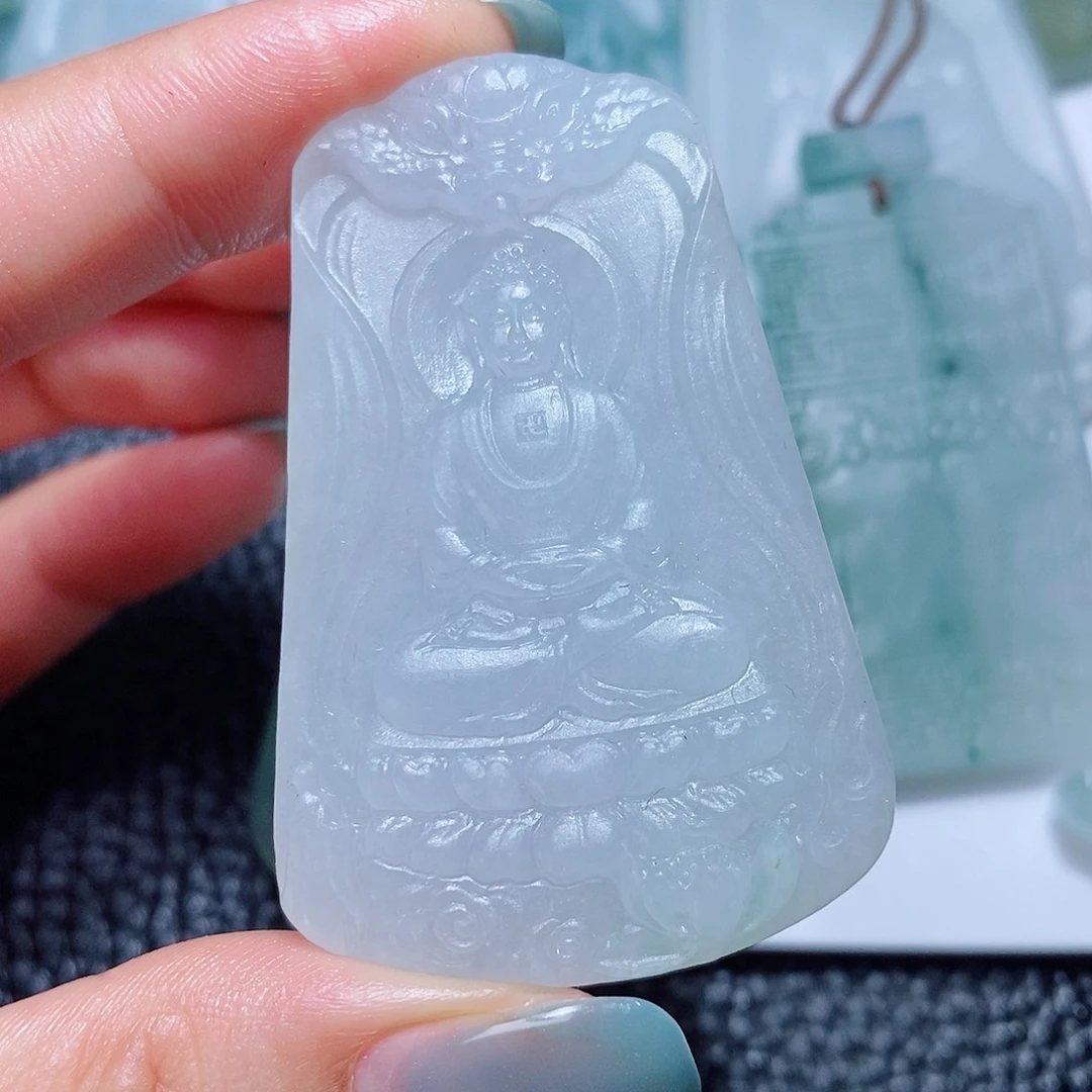 慧***郎定制翡翠未镶嵌毛货付款后确认抛光