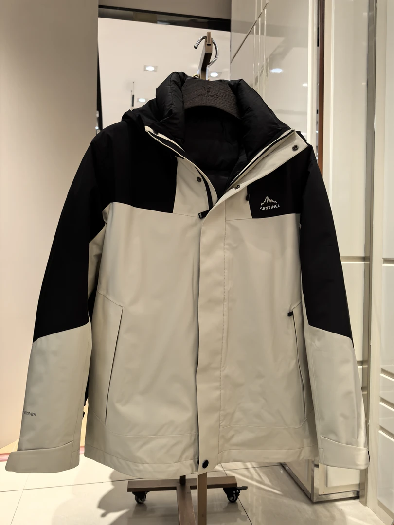 三合一拼色连帽外套