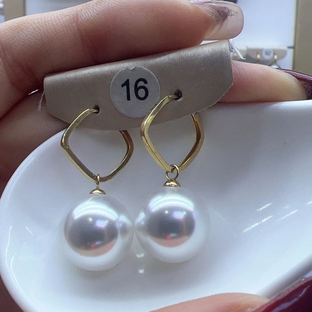 淡水珍珠耳饰18K金镶嵌