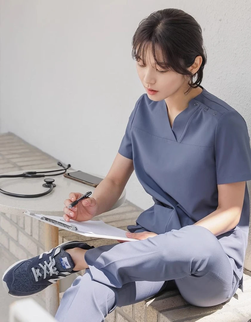 韩版洗手服弹力速干女男轻医美医生宠物口腔医院护士工作服刷手衣