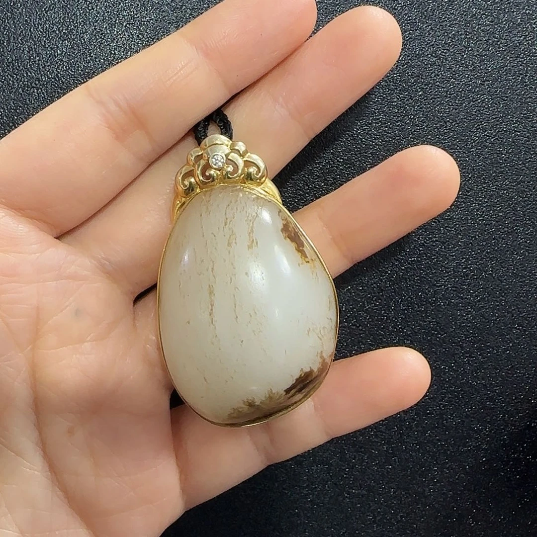 和田玉未镶嵌挂件