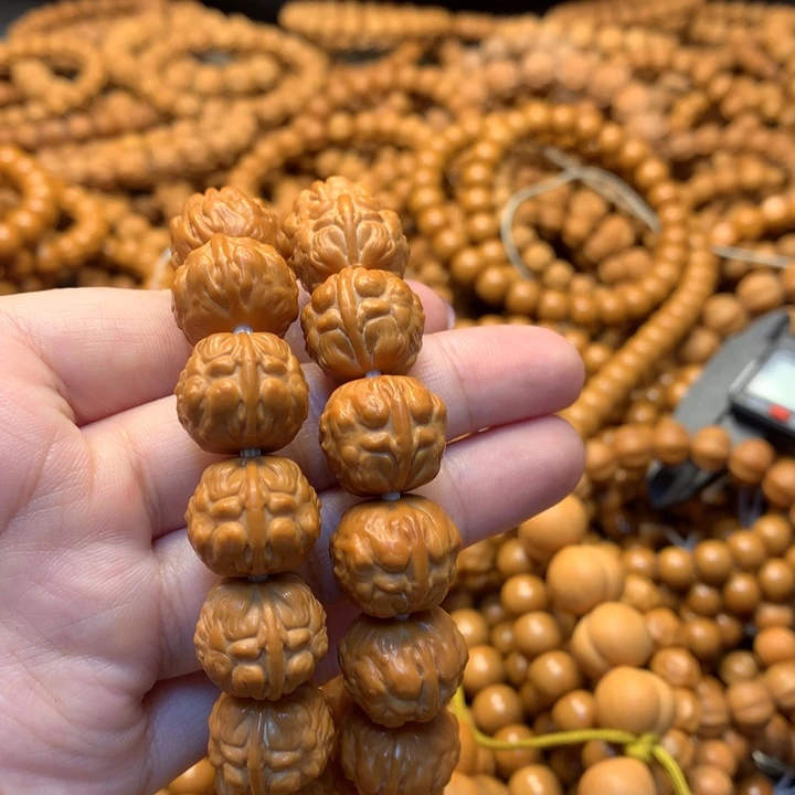 猴头核桃手串微瑕蝉王