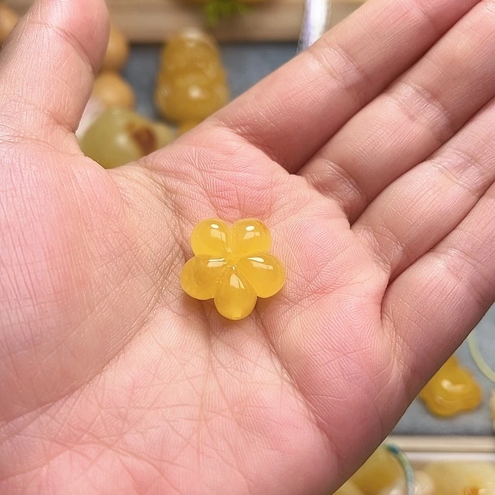 未镶嵌颈饰蜜蜡蜜蜡