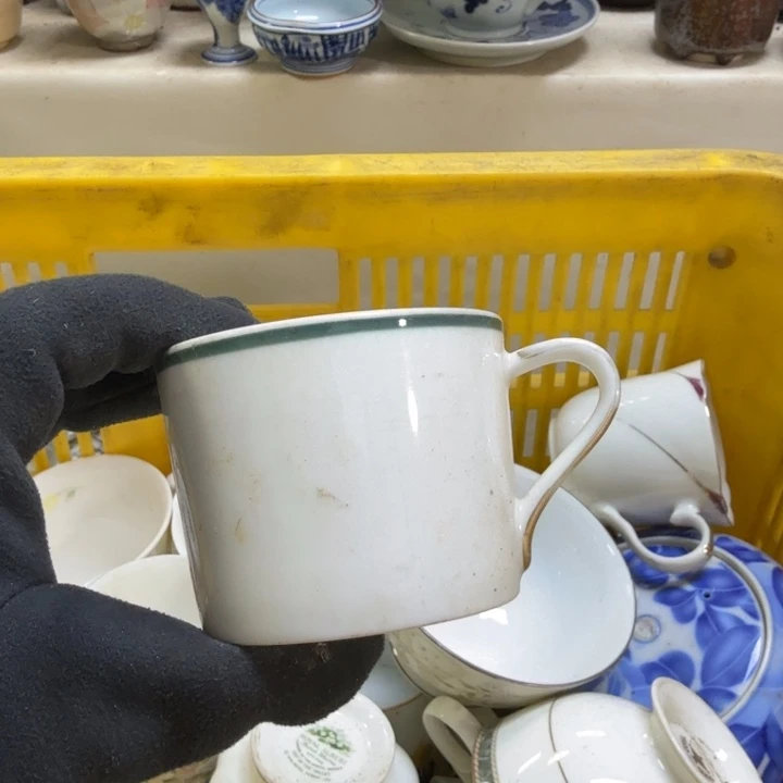 阿***球瓷片开播啦…开播啦！