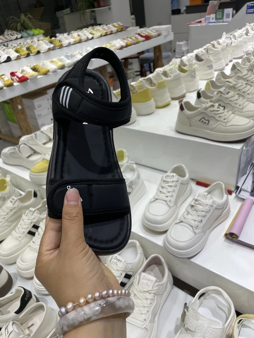 A83新款平底百搭休闲凉鞋女