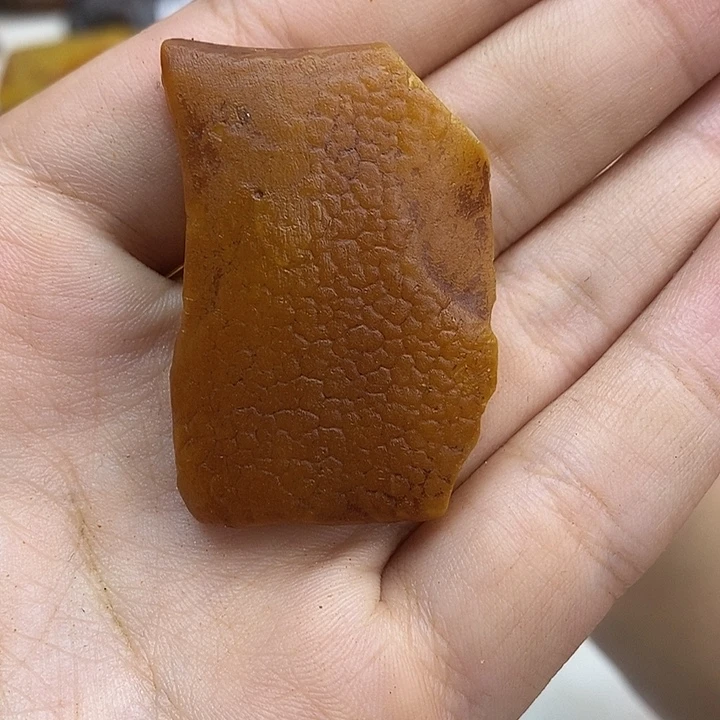 追***琴定制琥珀全皮蜜蜡
