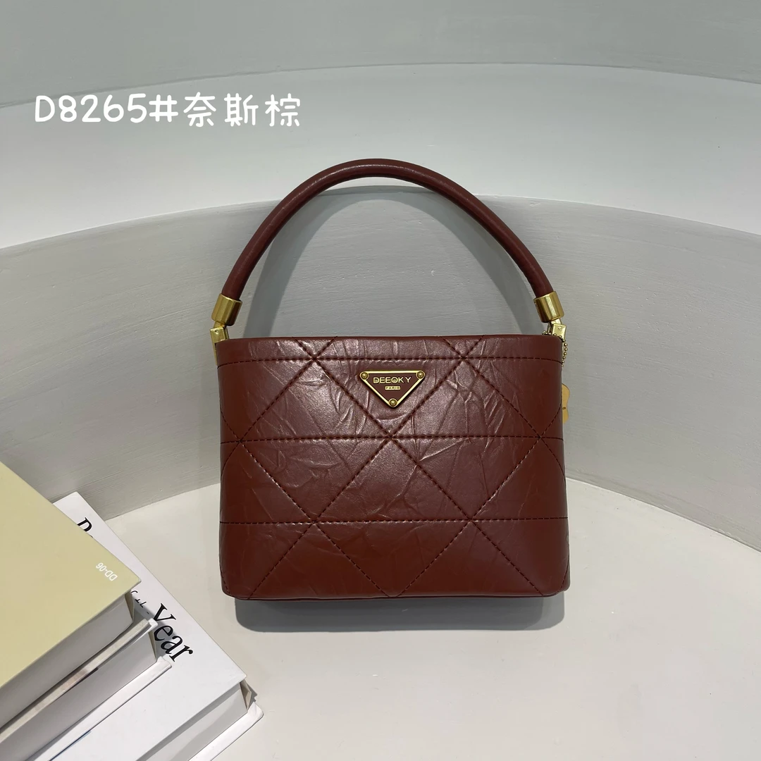 BSS-VAZSLVE/原创设计ZT-D8265-奈斯棕 春季新款轻奢小包